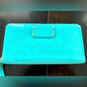 Kate Spade full zip wallet